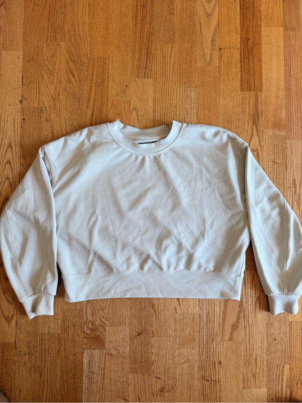 Lululemon Women's Sofstreme Oversized Cropped Crew